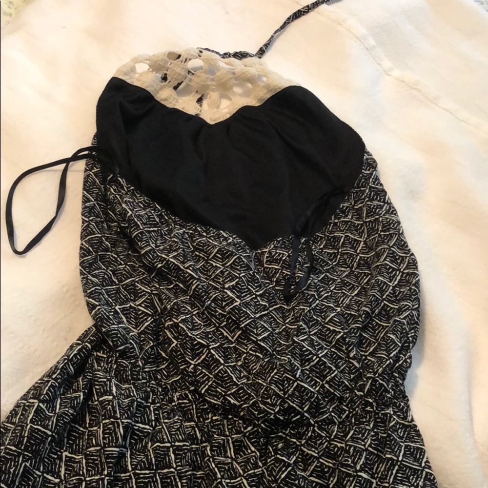 Romper - Picture 3 of 4